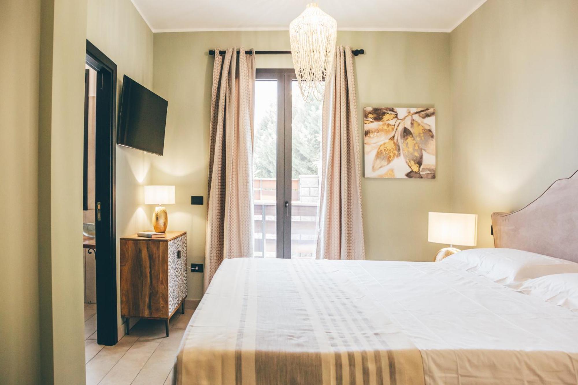 Eksotika Oliveri Quarto foto